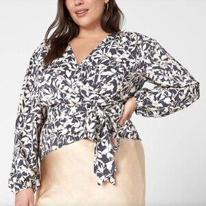 Lane Bryant PLUS Size 26 Classic Crop Long Sleeve Full‎ Wrap Top Dark Floral